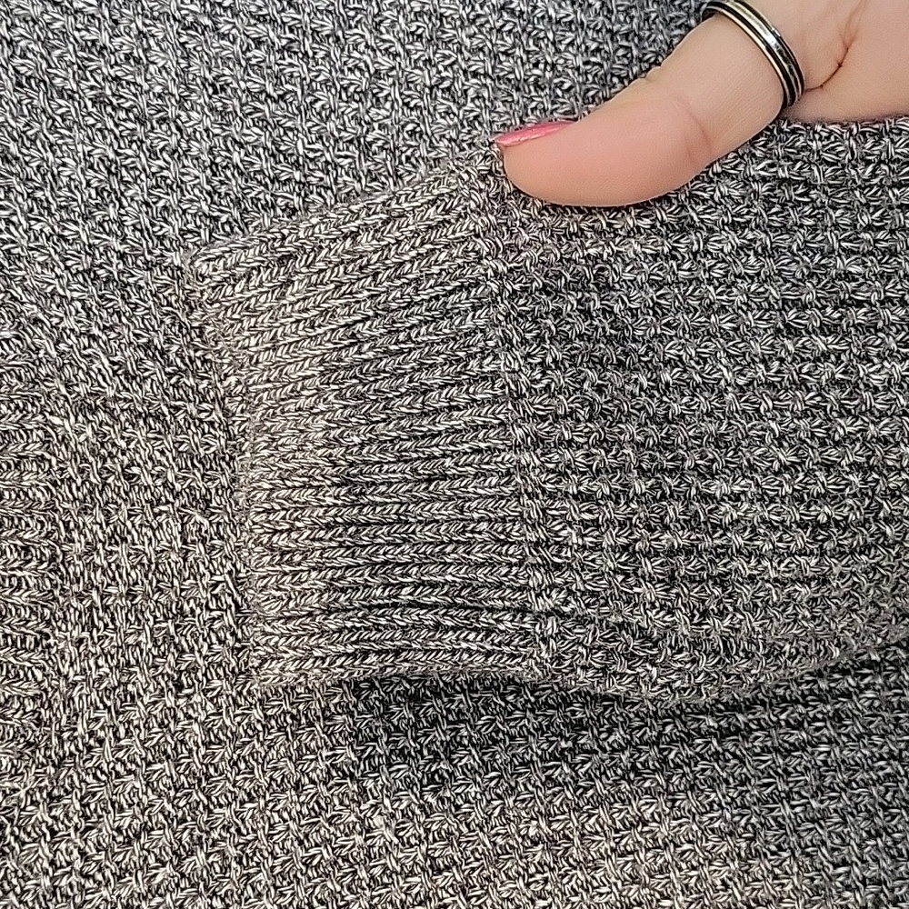 H&M Gray Crewneck Sweater for Men - Picture 4 of 5